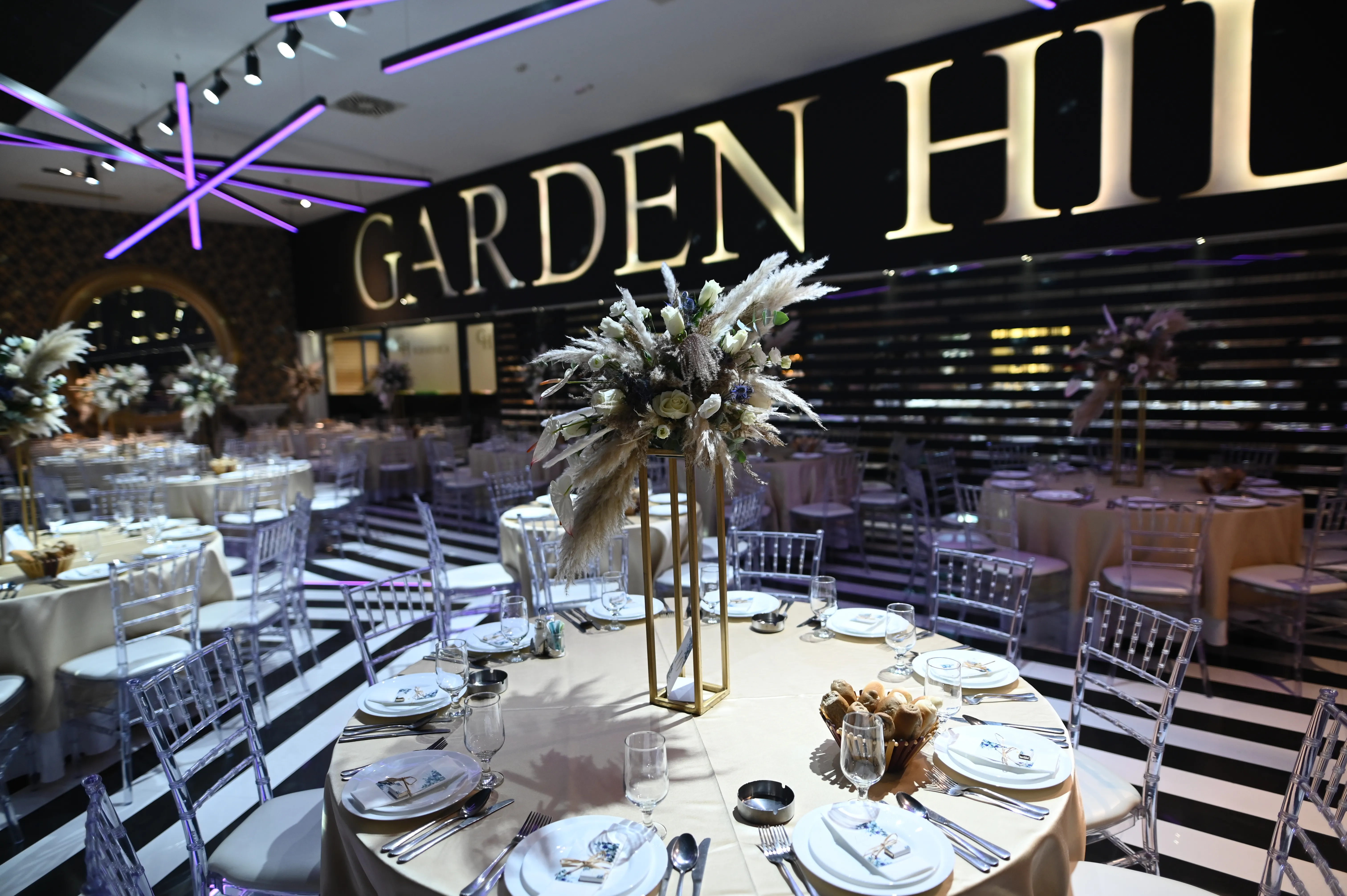 Garden Hill Gallery 13